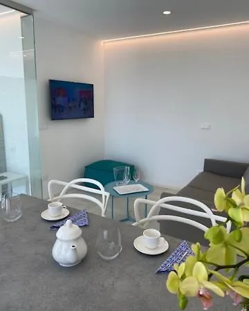Velar Apartment Suites Διαμέρισμα Λινιάνο Σαμπιαντόρο