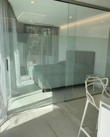 Velar Apartment Suites *